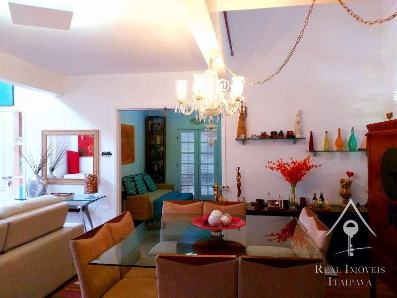 Casa para Alugar  à venda em Itaipava, Petrópolis - RJ - Foto 2