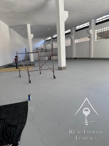 Imóvel Comercial para Alugar em Itamarati, Petrópolis - RJ - Foto 3