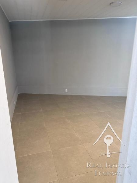 Imóvel Comercial para Alugar em Itamarati, Petrópolis - RJ - Foto 6