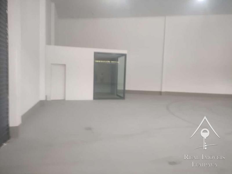 Imóvel Comercial para Alugar em Itamarati, Petrópolis - RJ - Foto 2