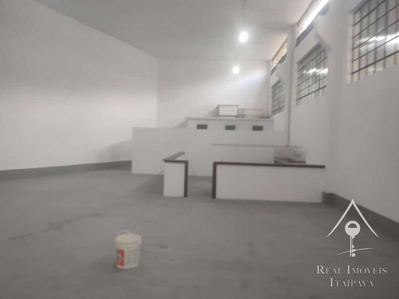 Imóvel Comercial para Alugar em Itamarati, Petrópolis - RJ - Foto 3