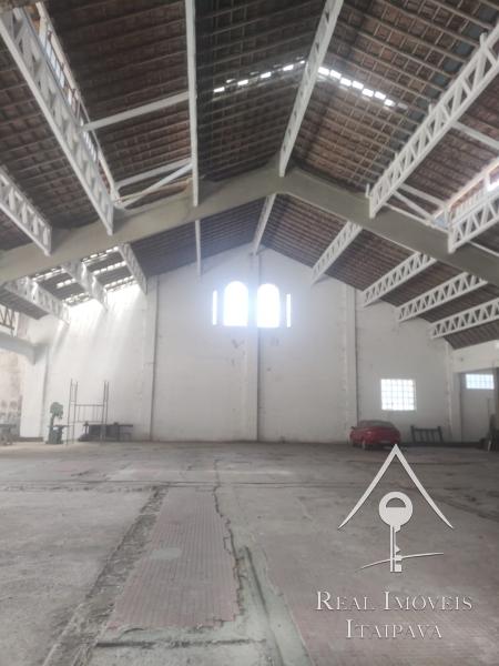 Imóvel Comercial para Alugar em Itamarati, Petrópolis - RJ - Foto 4