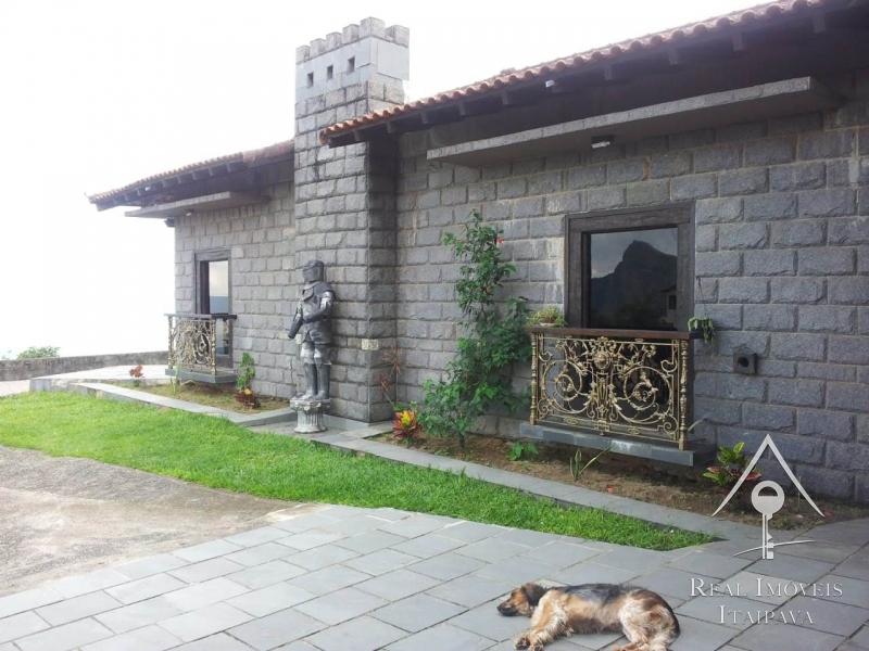Casa em Quitandinha - Petrópolis/RJ 