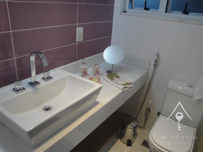 Casa para Alugar em Quitandinha, Petrópolis - RJ - Foto 10