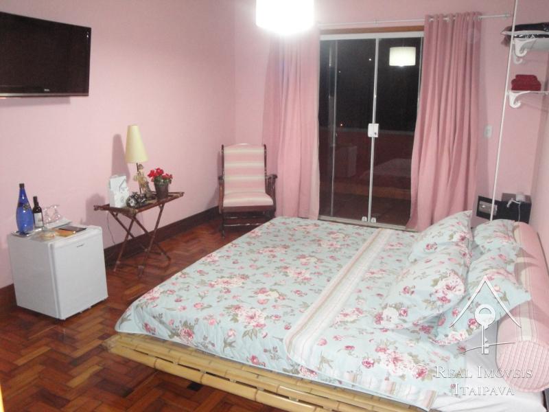 Casa para Alugar em Quitandinha, Petrópolis - RJ - Foto 4