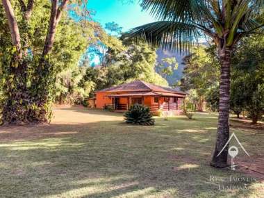 Casa em Secretário - Petrópolis/RJ