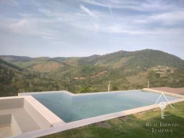 Casa em Secretário - Petrópolis/RJ