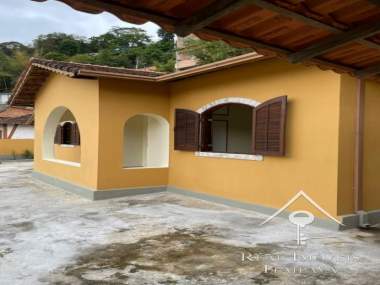 Casa em Nogueira - Petrópolis/RJ