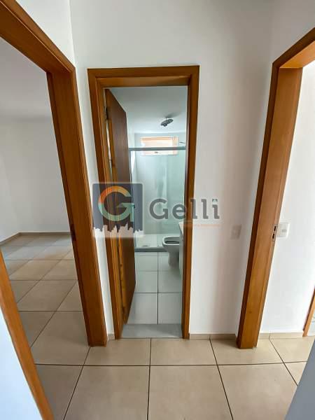 Apartamento à venda com 2 quartos, 70m² - Foto 4