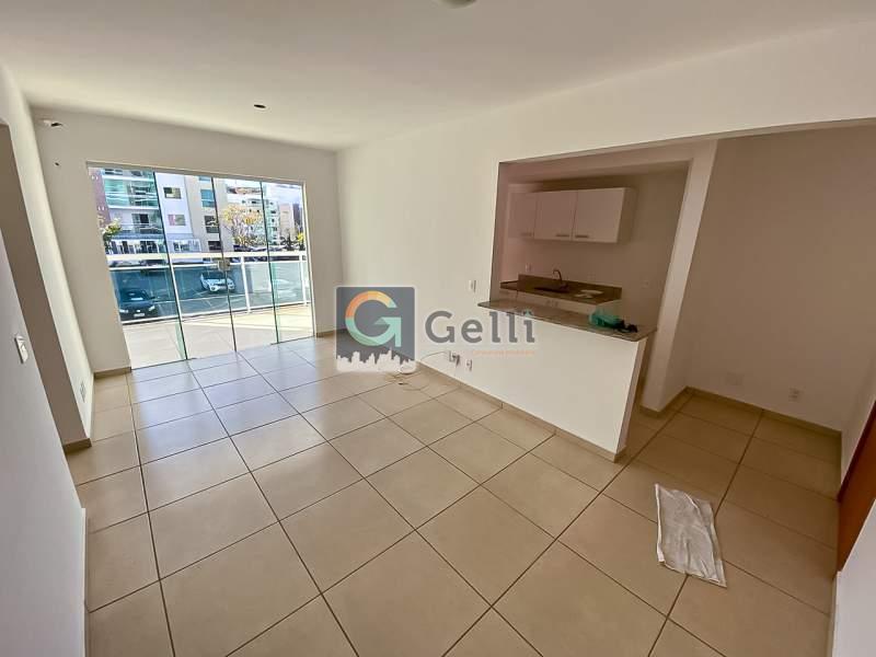 Apartamento à venda com 2 quartos, 70m² - Foto 1