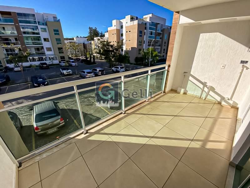 Apartamento à venda com 2 quartos, 70m² - Foto 3