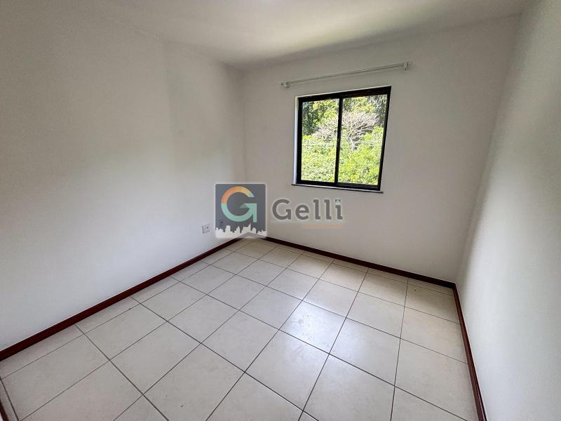 Apartamento em Samambaia, Petrópolis