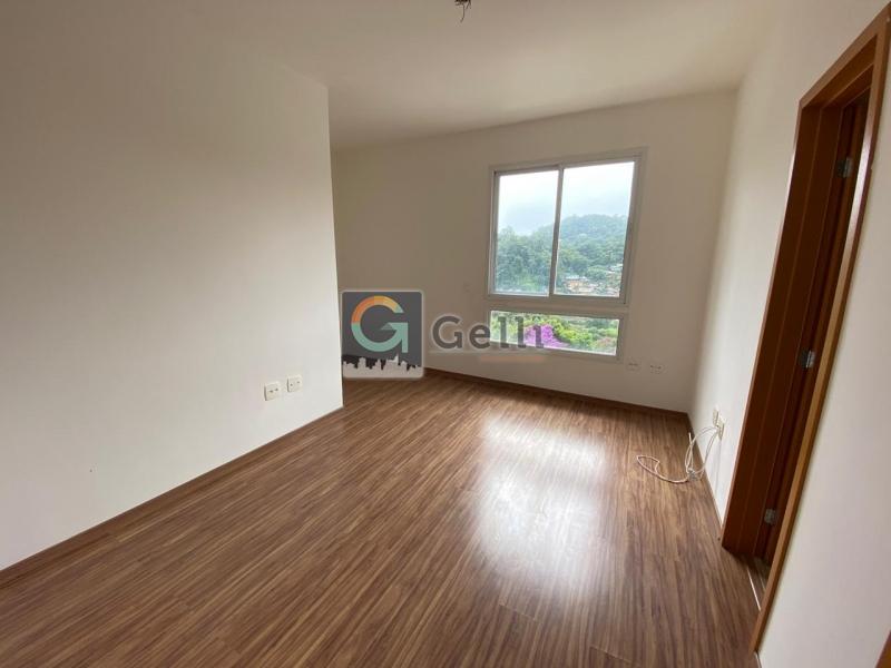Apartamento em Castelânea, Petrópolis