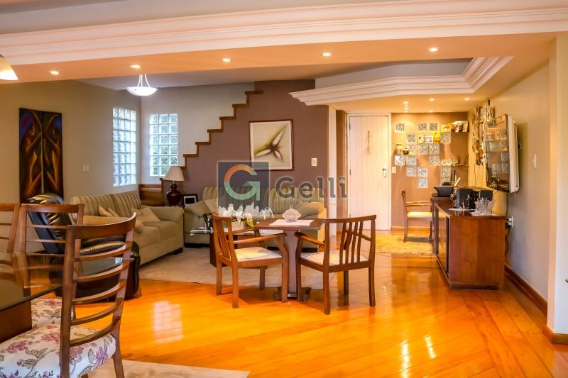 Casa de Condomínio à venda com 4 quartos, 354m² - Foto 2