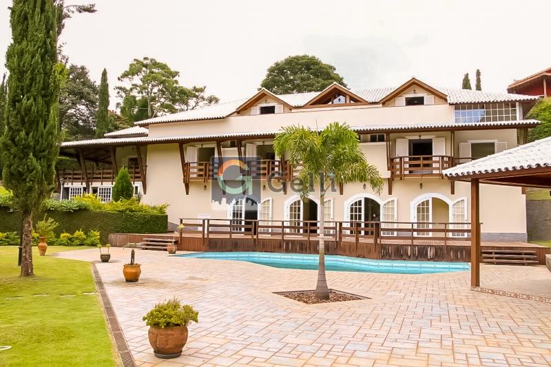 Casa em condomínio em Araras, Petrópolis