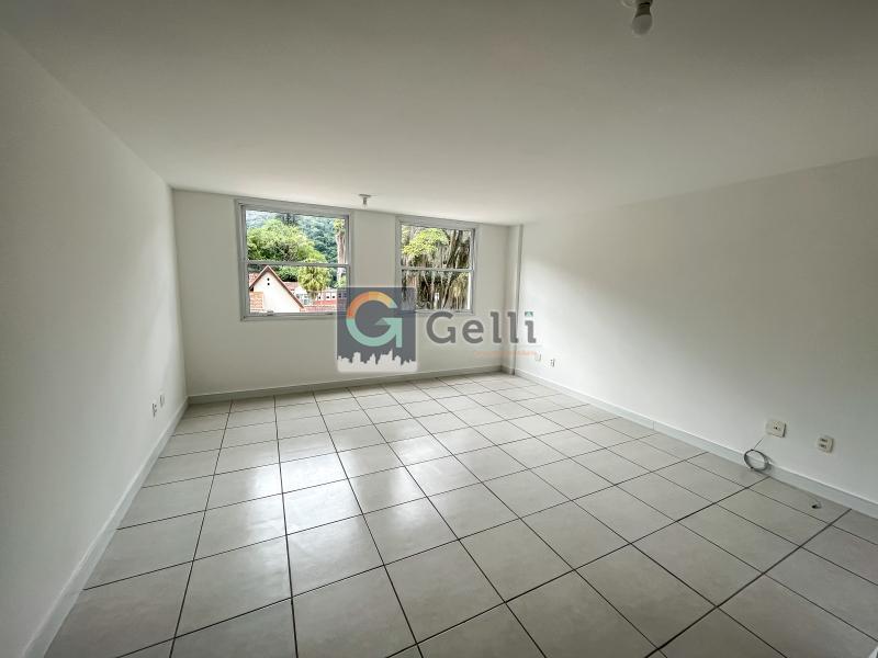 Sala Comercial em Quarteirão Brasileiro, Petrópolis