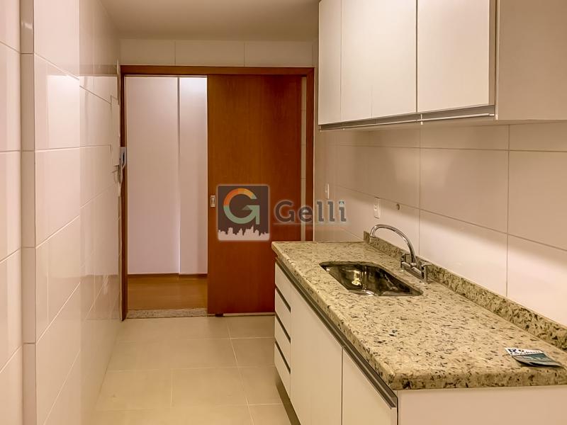 Apartamento à venda com 2 quartos, 75m² - Foto 12