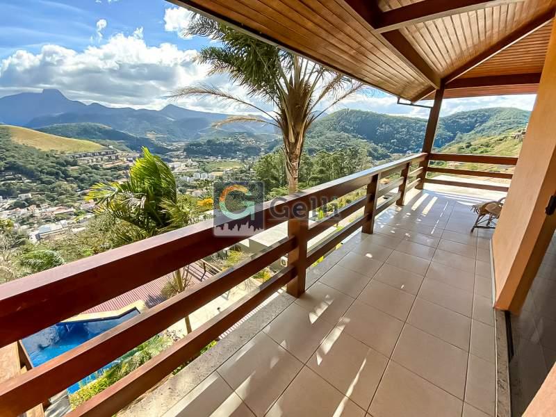 Casa em condomínio em Nogueira, Petrópolis