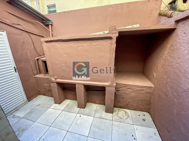 Casa para alugar com 2 quartos, 100m² - Foto 16