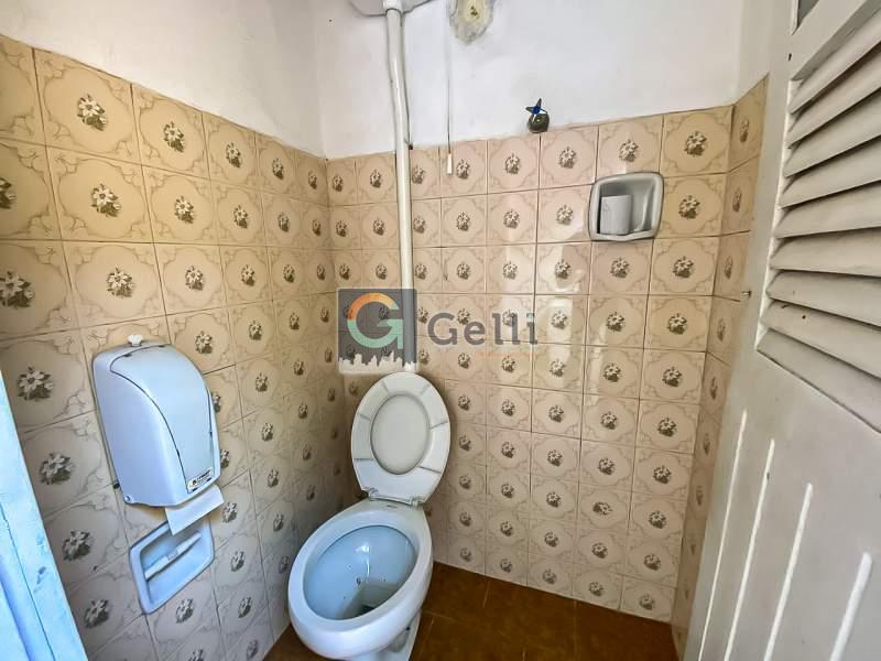 Casa para alugar com 2 quartos, 100m² - Foto 14