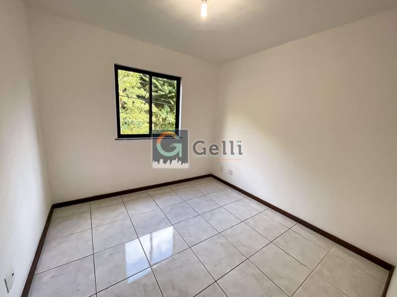 Apartamento em Samambaia, Petrópolis