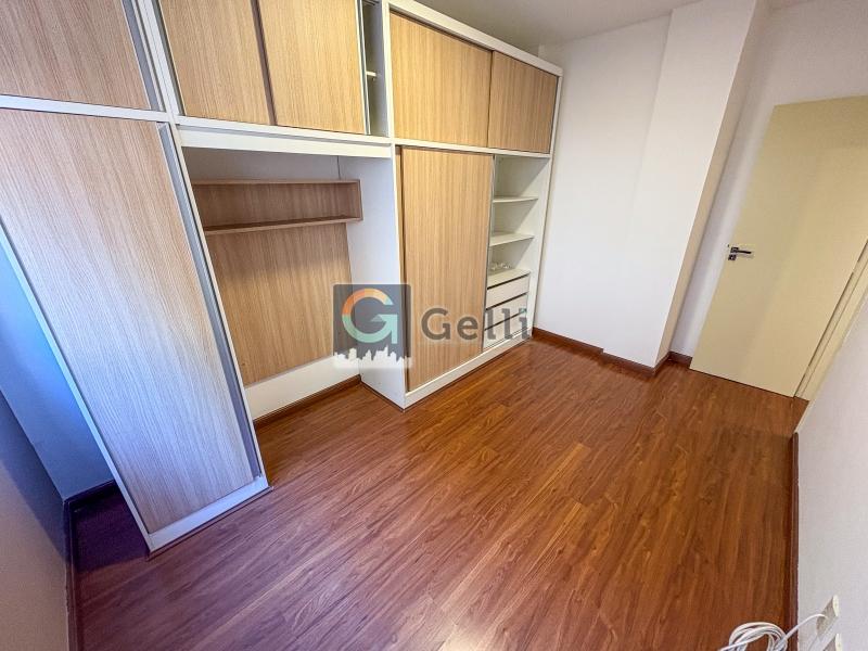 Apartamento à venda com 2 quartos, 65m² - Foto 8