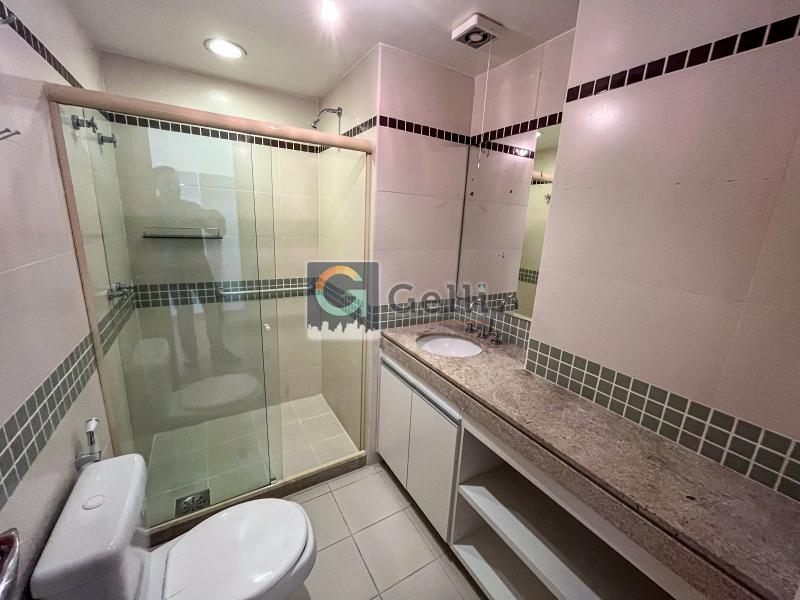 Apartamento para alugar com 3 quartos, 145m² - Foto 10