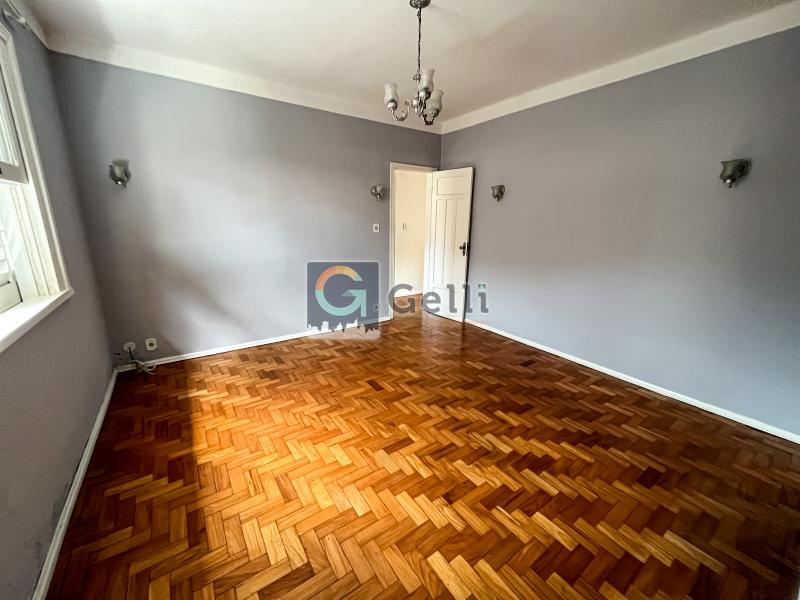 Casa à venda com 3 quartos, 138m² - Foto 2