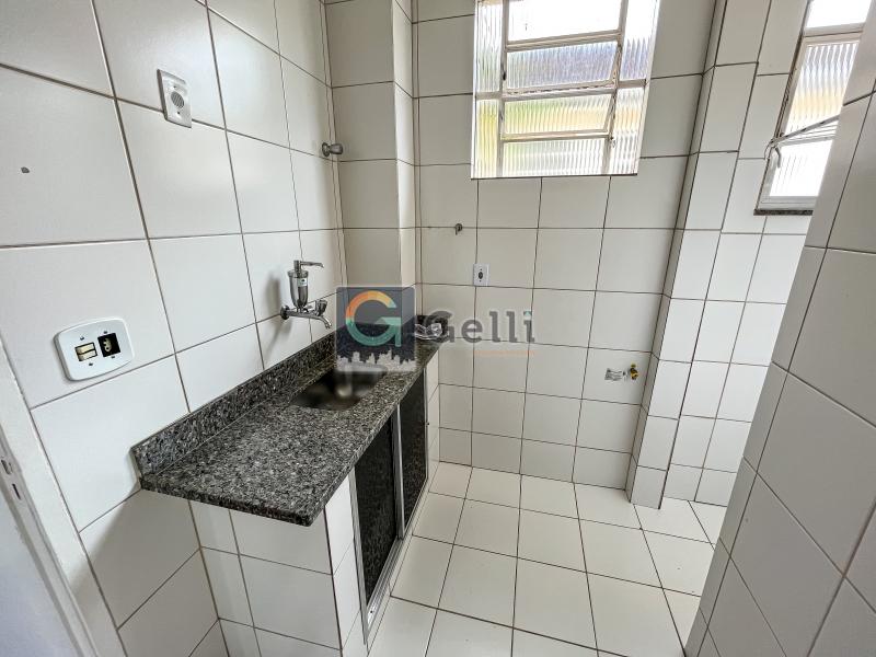 Apartamento para alugar com 2 quartos, 55m² - Foto 9