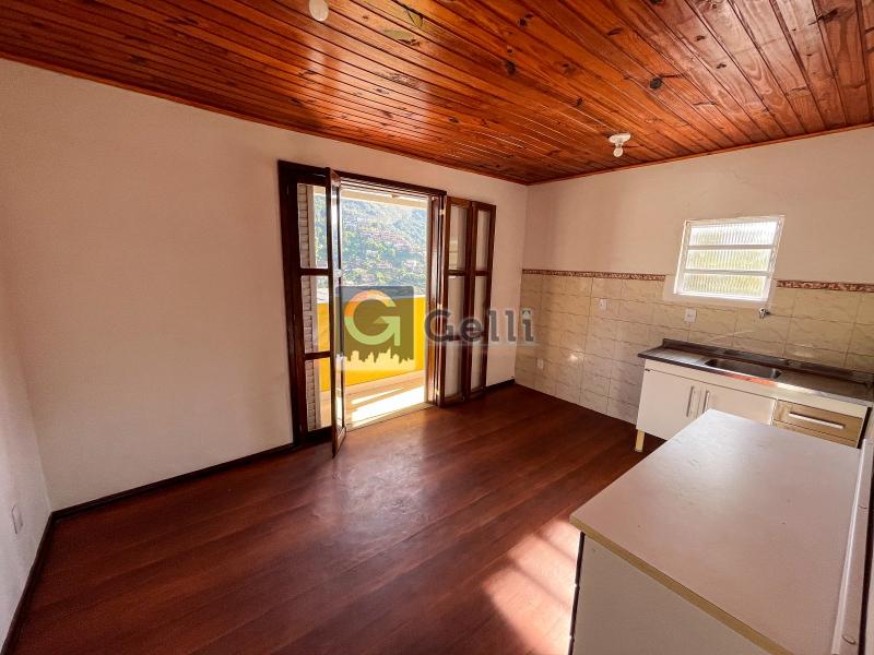 Casa para Alugar  à venda em Floresta, Petrópolis - RJ - Foto 2
