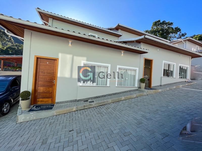 Casa de Condomínio à venda com 3 quartos, 130m² - Foto 1
