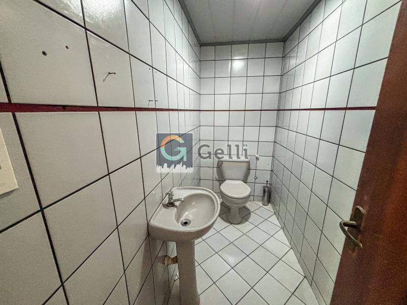 Imóvel Comercial para Alugar em Centro, Petrópolis - RJ - Foto 11