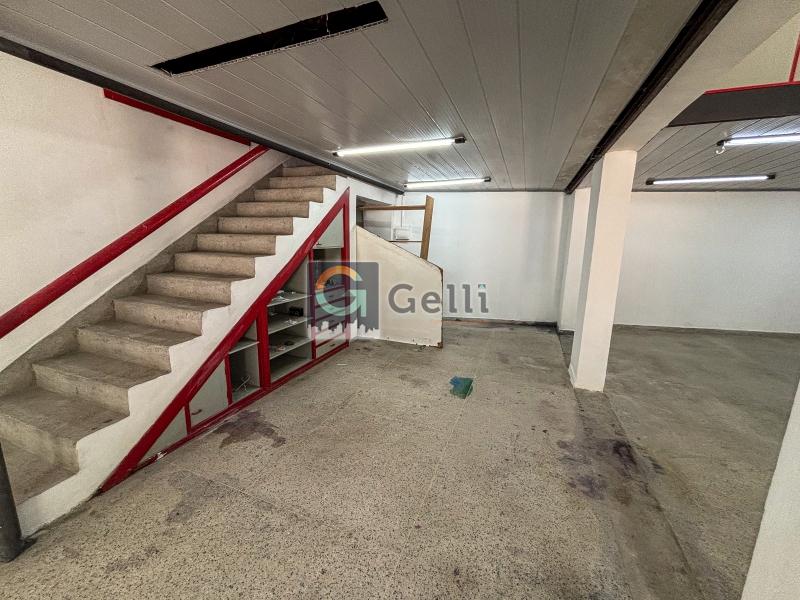 Imóvel Comercial para Alugar em Centro, Petrópolis - RJ - Foto 12