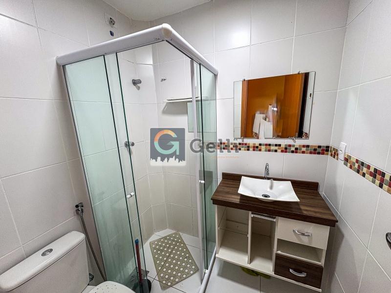 Apartamento à venda com 2 quartos, 65m² - Foto 4