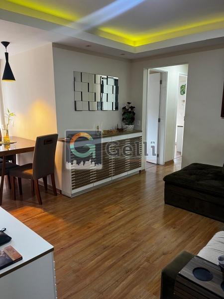 Apartamento à venda com 2 quartos, 60m² - Foto 1