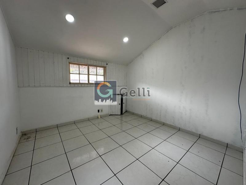 Casa, 6 quartos, 231 m² - Foto 3