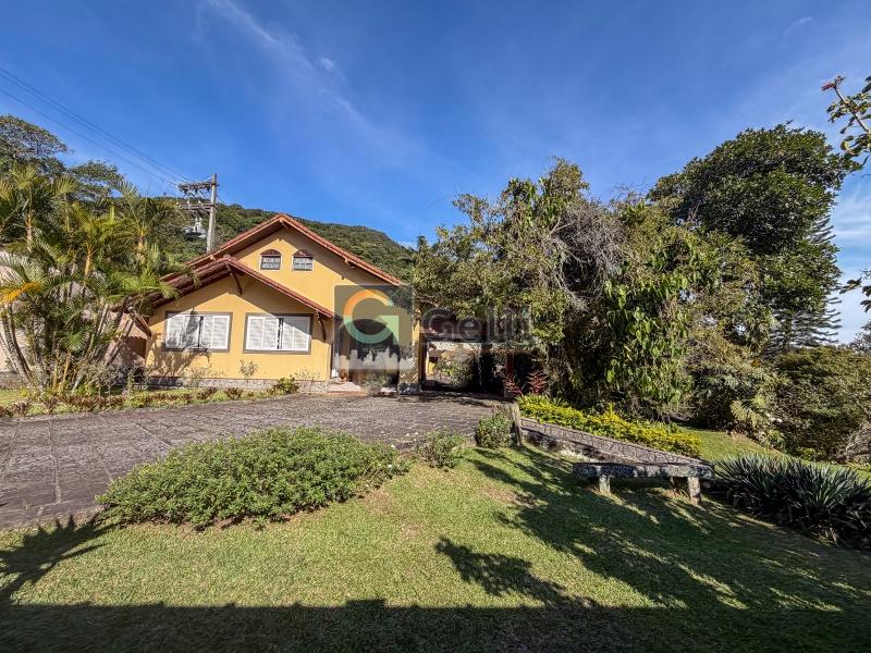 Casa à venda em São Sebastião, Petrópolis - RJ