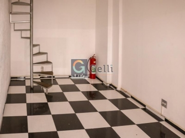 Loja em Rua Teresa Petrópolis