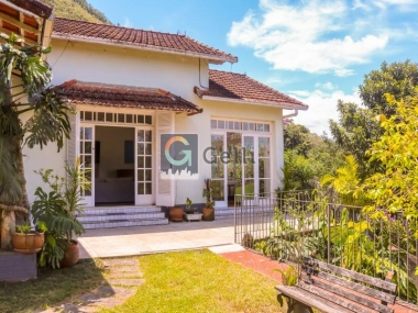 Casa em Quitandinha Petrópolis