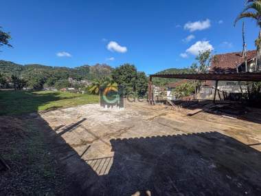 Terreno em Quarteirão Ingelhein Petrópolis
