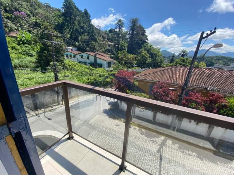 Casa à venda em Valparaíso, Petrópolis - RJ