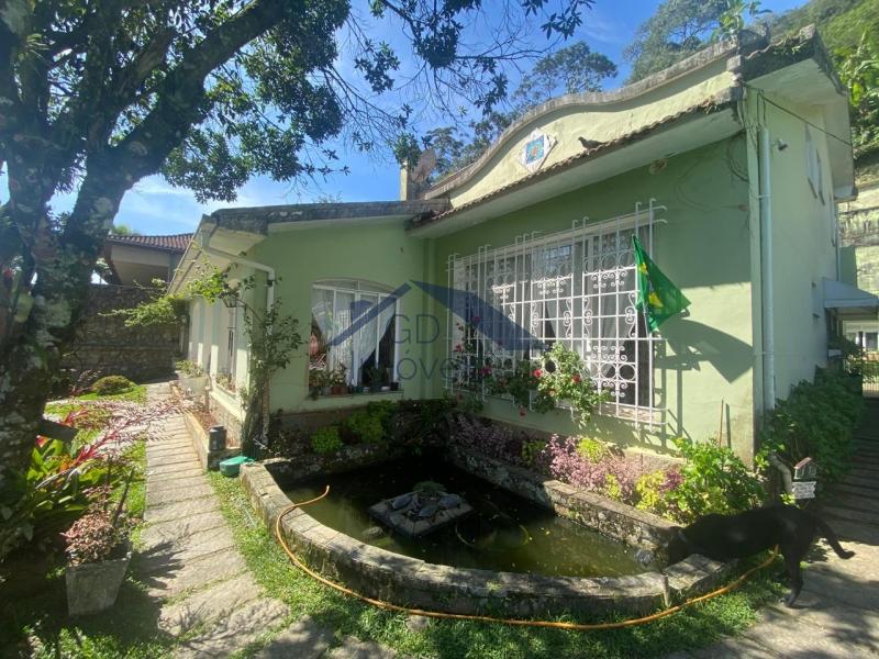 Casa à venda em Quitandinha, Petrópolis - RJ