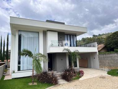 [3665] Casa em Condomínio em Parque do Imbuí, Teresópolis/RJ