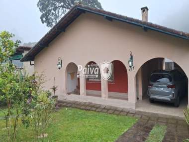 Casa em Parque Ingá