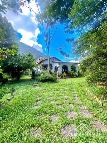 Casa à venda em Itaipava, Petrópolis - RJ - Foto 1