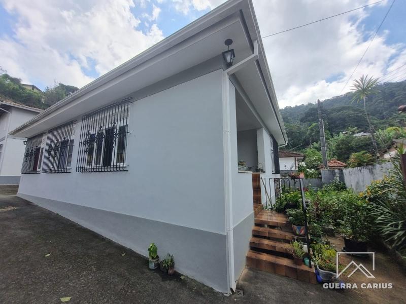 Casa à venda em Bingen, Petrópolis - RJ - Foto 1