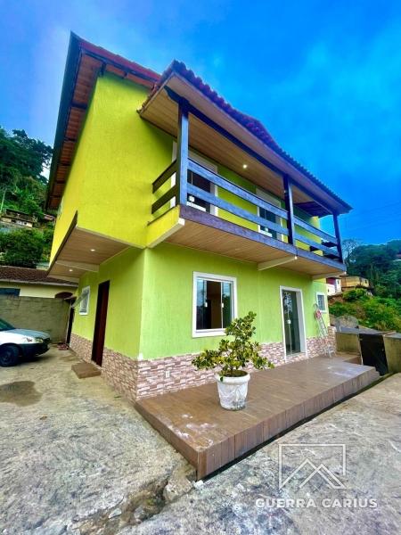 Casa para alugar em Mosela, Petrópolis - RJ