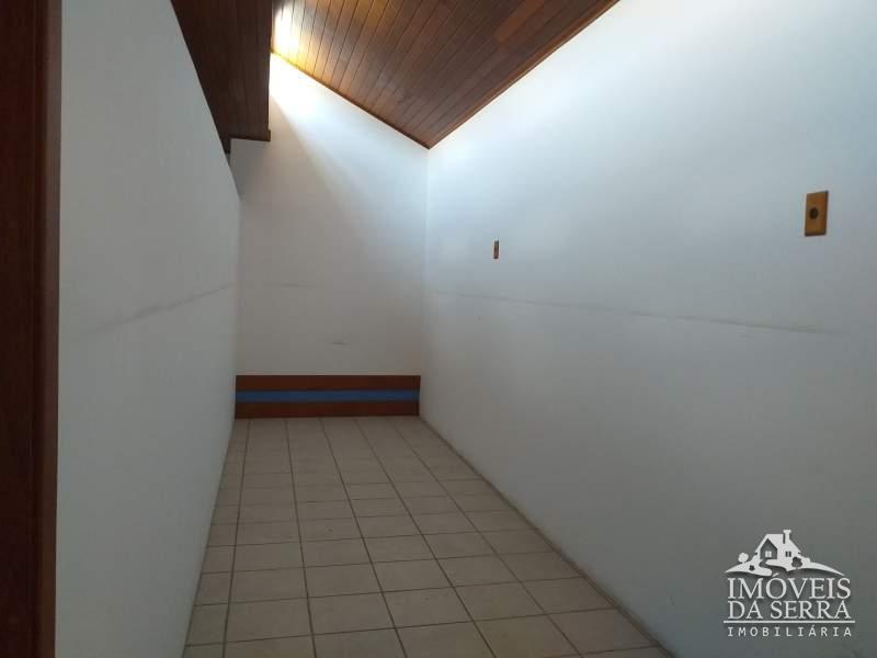 Comprar Sala em Itaipava, Petrópolis/RJ - Imóveis da Serra