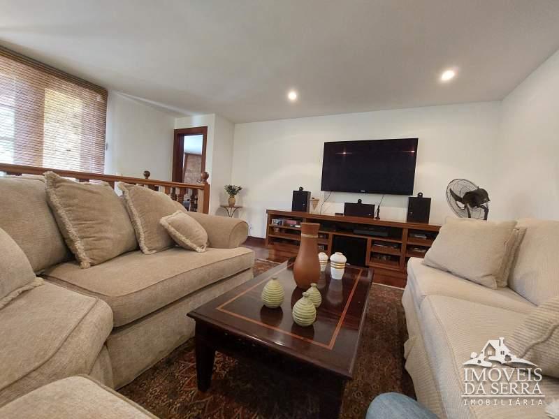 Comprar Casa em Condomínio em Araras, Petrópolis/RJ - Imóveis da Serra