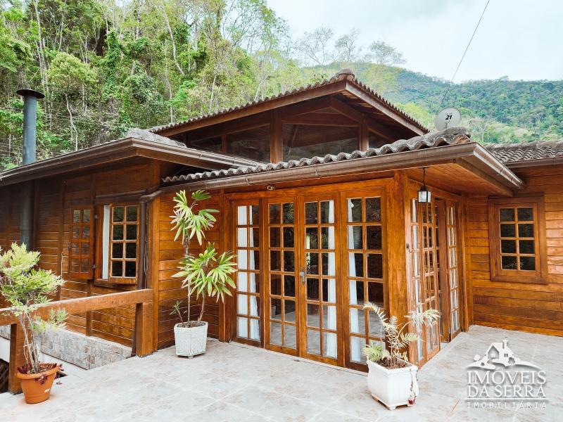 Casa em Condomínio em Pedro do Rio - Petrópolis/RJ  - 4 Quartos